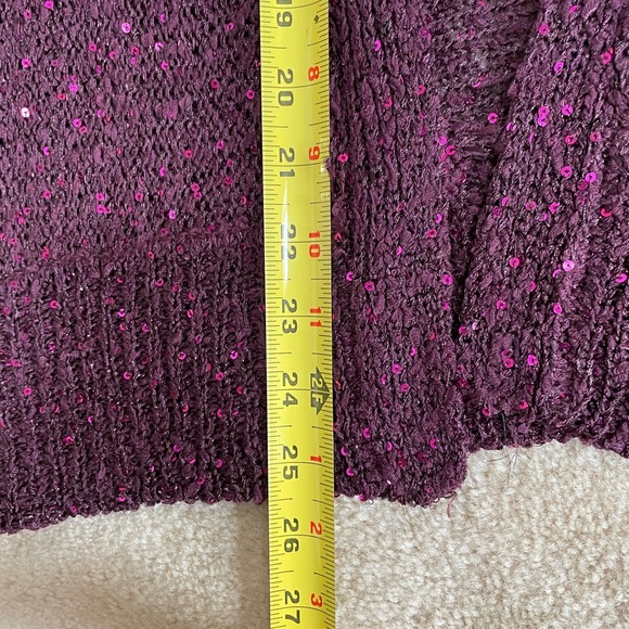 Burgundy cardigan - Picture 3 of 3